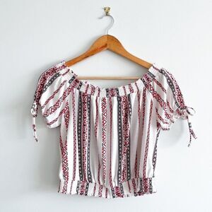 Dynamite // Short sleeve top // Size Medium // NWT